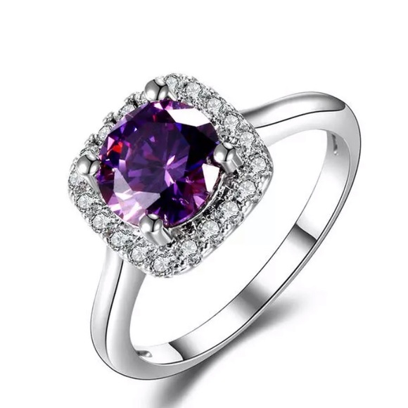 Amethyst Gemstone 925 Sterling Silver 8MM Ring - Picture 4 of 7